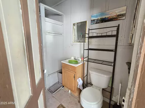 Bath - 3 A Clawson St, Bisbee, AZ 85603 photo 1 of 1