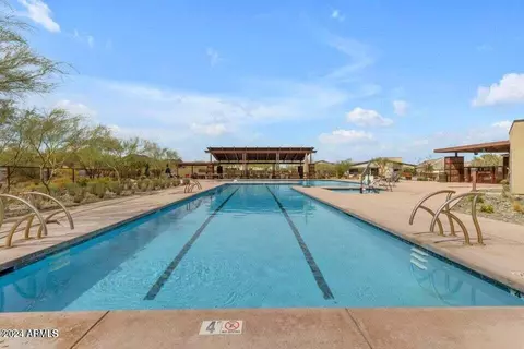 Exterior - 1123 E Mcneil St, Phoenix, AZ 85042 photo 6 of 9