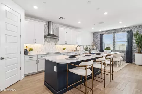 Kitchen - 1123 E Mcneil St, Phoenix, AZ 85042 photo 5 of 5