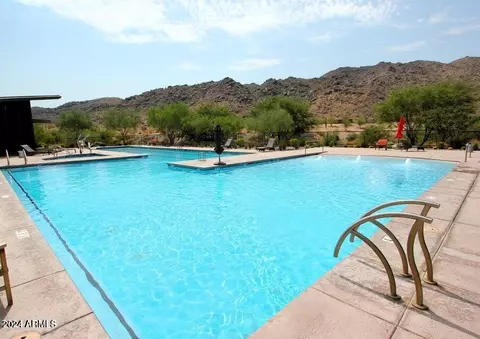 Exterior - 1123 E Mcneil St, Phoenix, AZ 85042 photo 4 of 9