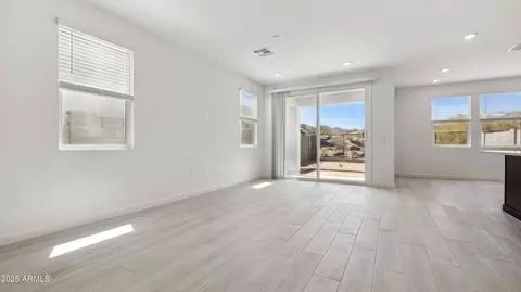 1119 E Mcneil St, Phoenix, AZ 85042 photo 5