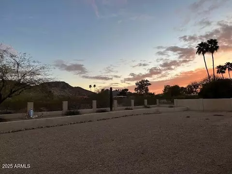 4525 E Onyx Ave, Phoenix, AZ 85028 photo 3