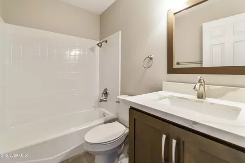 2530 E Randall Dr, Tempe, AZ 85288 photo 23
