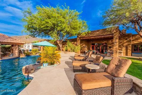 Exterior - 5100 E Cloud Rd, Cave Creek, AZ 85331 photo 9 of 15