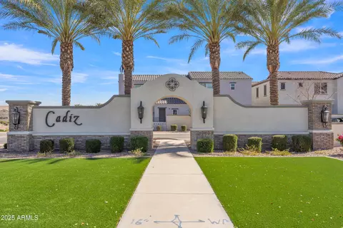 Exterior - 2458 E Lark St, Gilbert, AZ 85297 photo 5 of 9