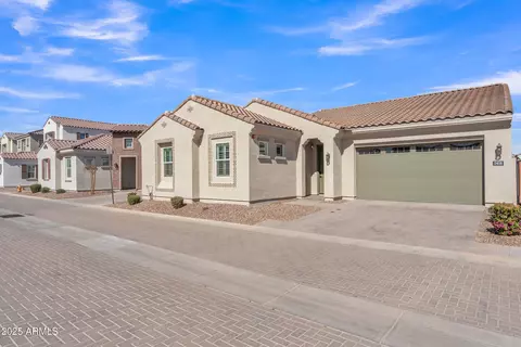 Other - 2458 E Lark St, Gilbert, AZ 85297 photo 2 of 16