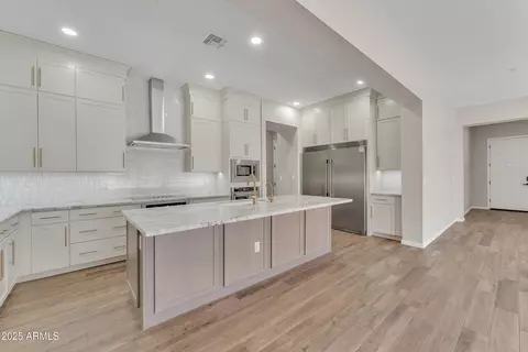 Kitchen - 2458 E Lark St, Gilbert, AZ 85297 photo 2 of 5