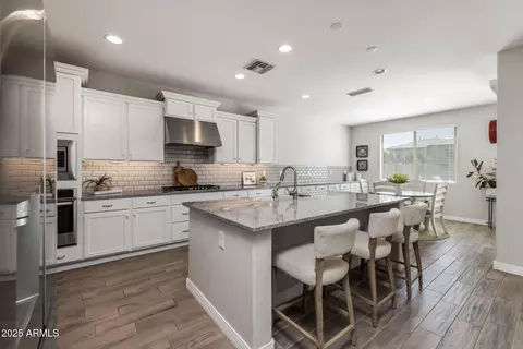 Kitchen - 10547 E Relativity Ave, Mesa, AZ 85212 photo 2 of 5