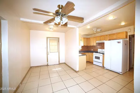 1209 W 1st Pl, Mesa, AZ 85201 photo 5