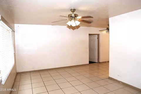 1209 W 1st Pl, Mesa, AZ 85201 photo 3