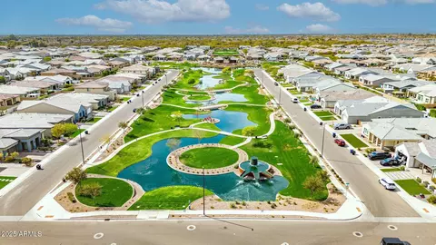 View/Area - 1464 E Aris Dr, Gilbert, AZ 85298 photo 6 of 25