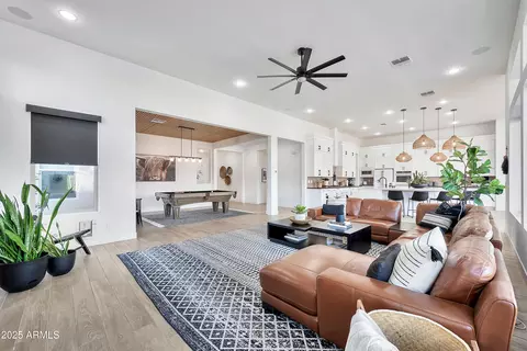 Living - 1464 E Aris Dr, Gilbert, AZ 85298 photo 1 of 6