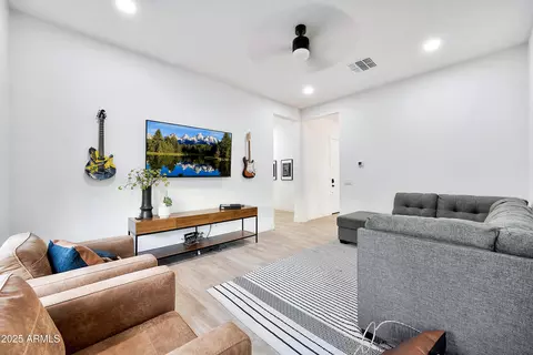 Living - 1464 E Aris Dr, Gilbert, AZ 85298 photo 6 of 6
