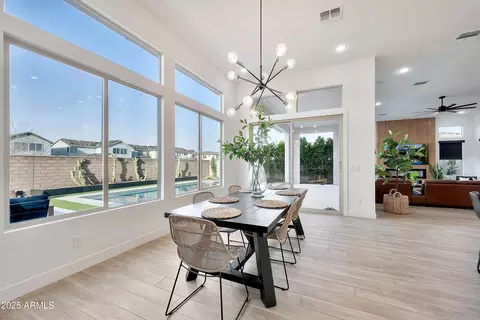 Dining - 1464 E Aris Dr, Gilbert, AZ 85298 photo 2 of 4