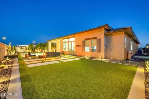 Exterior - 1464 E Aris Dr, Gilbert, AZ 85298 photo 9 of 20