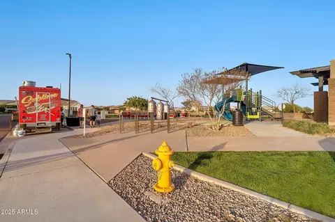 View/Area - 1464 E Aris Dr, Gilbert, AZ 85298 photo 14 of 25