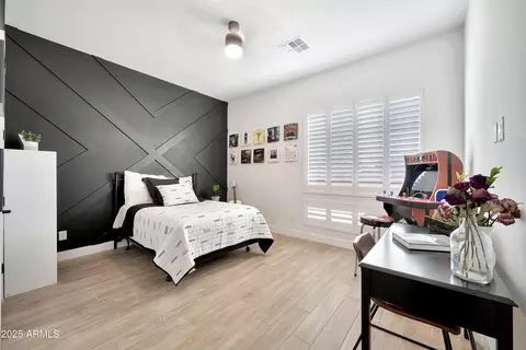 Bedroom - 1464 E Aris Dr, Gilbert, AZ 85298 photo 8 of 10