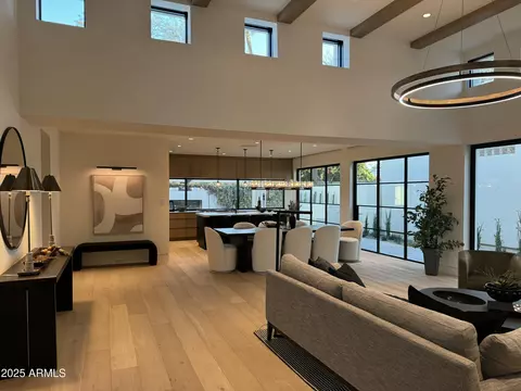 5101 N Casa Blanca Dr #321, Paradise Valley, AZ 85253