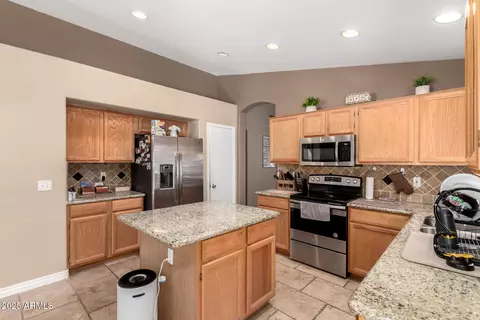 1421 E Gary Dr, Chandler, AZ 85225 photo 9