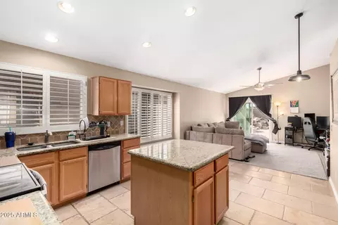 1421 E Gary Dr, Chandler, AZ 85225 photo 7