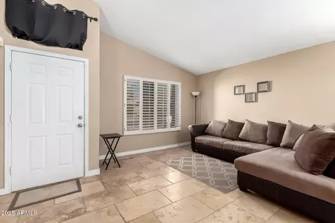 1421 E Gary Dr, Chandler, AZ 85225 photo 3