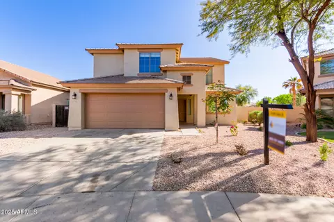 9413 W Pioneer St, Tolleson, AZ 85353