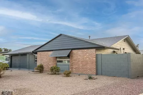10018 N 103rd Ave, Sun City, AZ 85351