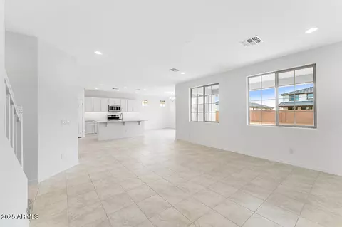 10865 E Tiburon Ave, Mesa, AZ 85212 photo 9