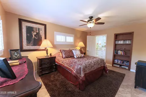 Bedroom - 508 W Harmont Dr, Phoenix, AZ 85021 photo 2 of 3