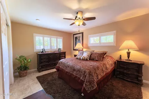 Bedroom - 508 W Harmont Dr, Phoenix, AZ 85021 photo 3 of 3