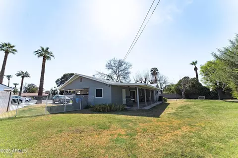Exterior - 508 W Harmont Dr, Phoenix, AZ 85021 photo 3 of 4