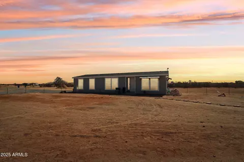 32583 N Felix Rd, San Tan Valley, AZ 85143