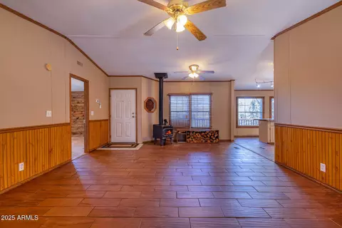 3614 Stagg Cir, Overgaard, AZ 85933 photo 4