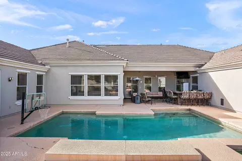 Exterior - 2838 E Vaughn Ct, Gilbert, AZ 85234 photo 10 of 15