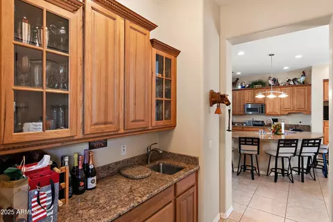 Kitchen - 2838 E Vaughn Ct, Gilbert, AZ 85234 photo 5 of 5