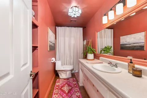 Bath - 1109 E 8th St, Mesa, AZ 85203 photo 1 of 4