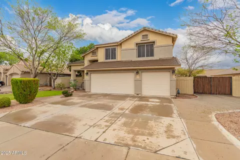 1165 Erie St, Gilbert, AZ 85295
