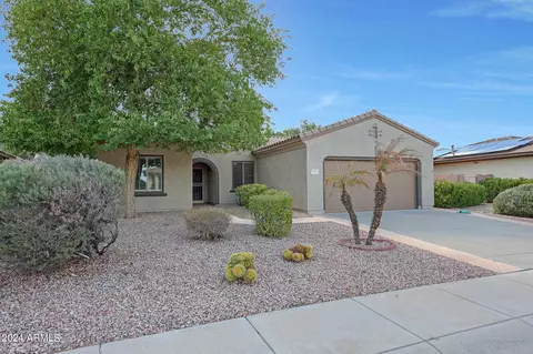 19602 N Canyon Whisper Dr, Surprise, AZ 85387