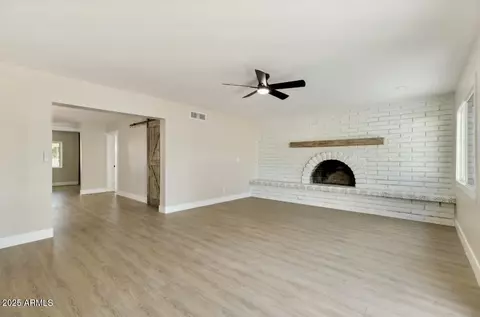 Living - 2202 E Osborn Rd, Phoenix, AZ 85016 photo 8 of 11