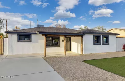 Exterior - 2202 E Osborn Rd, Phoenix, AZ 85016 photo 1 of 5