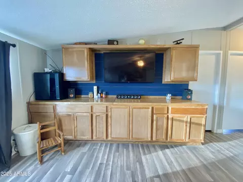 8665 E Jaykay Dr, Hereford, AZ 85615 photo 9