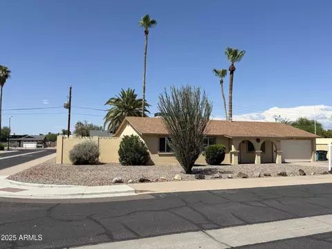 3534 E Friess Dr, Phoenix, AZ 85032 photo 3