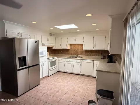 3534 E Friess Dr, Phoenix, AZ 85032 photo 7