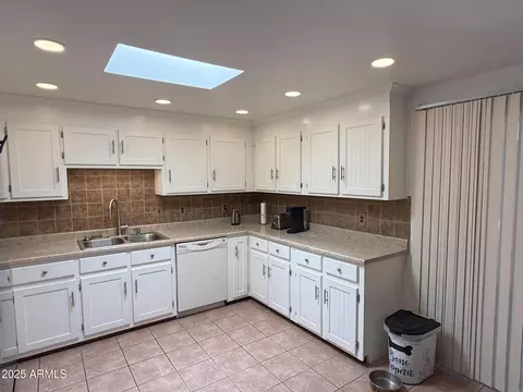 3534 E Friess Dr, Phoenix, AZ 85032 photo 5