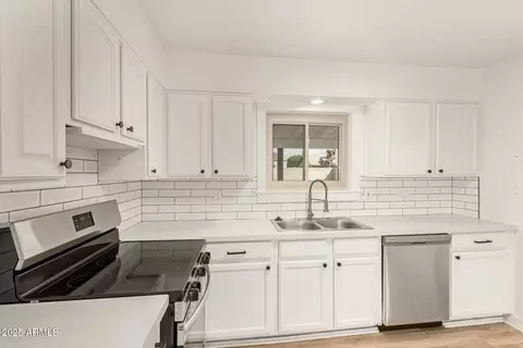 1799 S Coconino Dr, Apache Junction, AZ 85120 photo 8