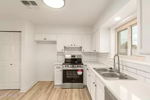 1799 S Coconino Dr, Apache Junction, AZ 85120 photo 9