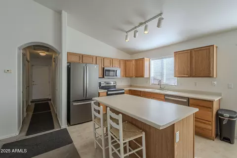 Kitchen - 3313 E Waltann Ln, Phoenix, AZ 85032 photo 2 of 4