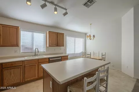 Kitchen - 3313 E Waltann Ln, Phoenix, AZ 85032 photo 3 of 4