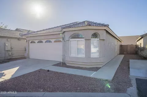 Exterior - 3313 E Waltann Ln, Phoenix, AZ 85032 photo 6 of 6