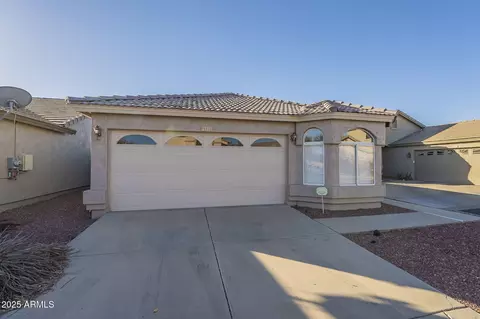 3313 E Waltann Ln, Phoenix, AZ 85032